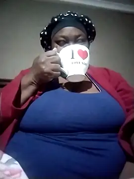 MATUREBUSSTY online show from March 2025 02:19:01 AM