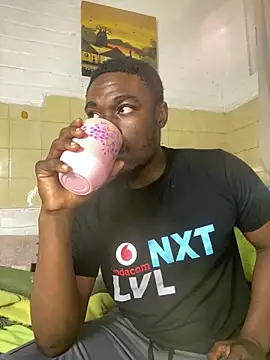 Pinepool21 online show from September 2025 12:36:01 AM