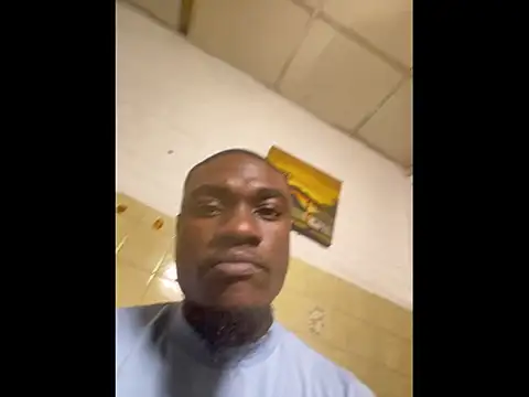 Pinepool21 online show from October 2025 11:57:02 PM