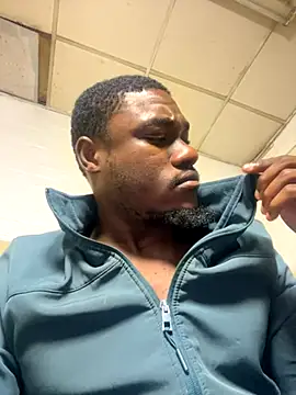 Pinepool21 online show from November 2025 11:37:02 PM