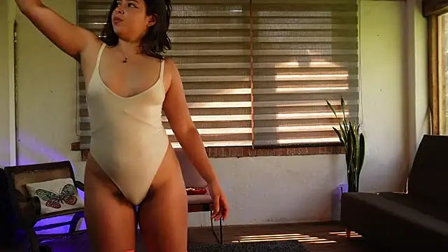 Kozzy  online show from January 2025 06:38:01 PM