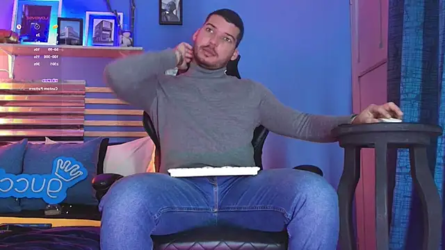 HenryBenso online show from December 2024 09:50:02 AM