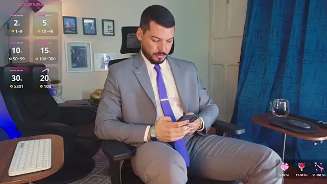 HenryBenso online show from April 2026 05:54:02 PM