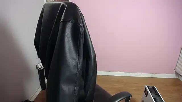 viktoria lovely online show from April 2026 08:17:01 AM