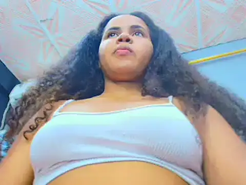 makena18 online show from February 2025 01:30:01 PM