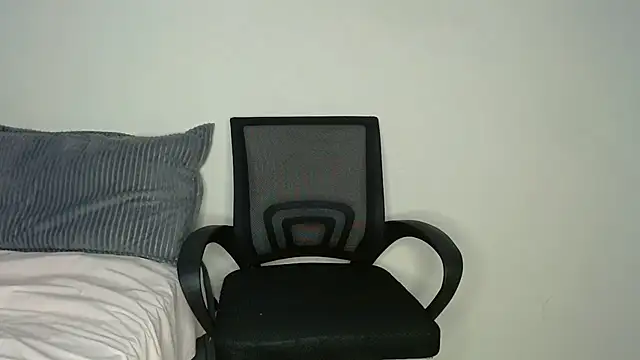 Snapshot of Perqueen chatting on March 2025 01:23:01 PM Perqueen online show from March 2025 01:23:01 PM