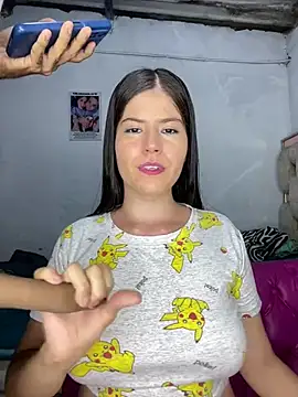 Hotnightsexxx online show from January 2025 03:45:01 AM