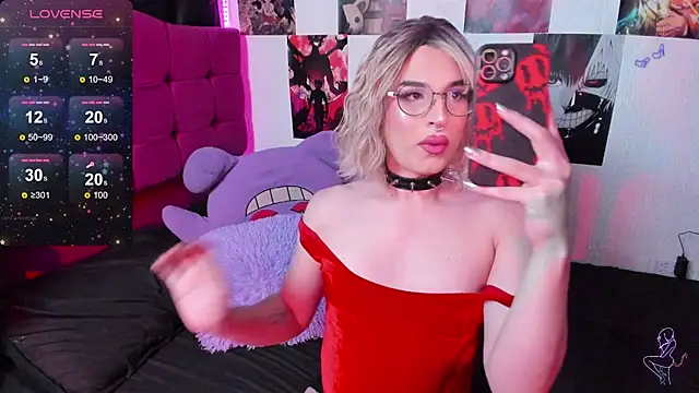 Violetx moon online show from February 2026 12:38:02 AM