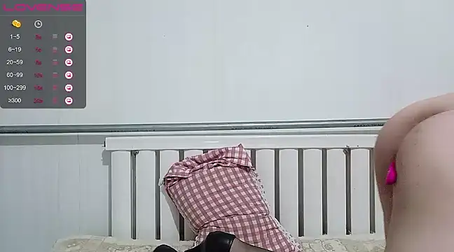 mimi-yangyang online show from December 2024 05:08:01 PM