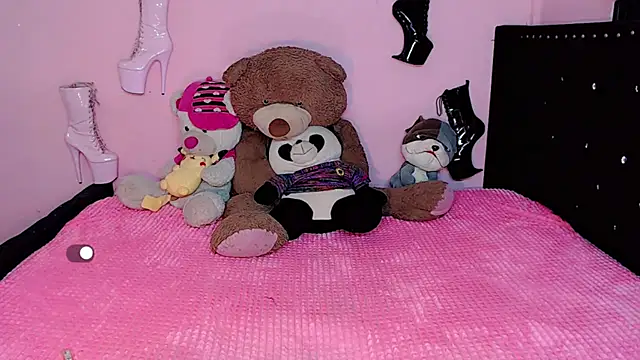 Snapshot of Ciinamonloren chatting on March 2025 05:30:01 AM Ciinamonloren online show from March 2025 05:30:01 AM