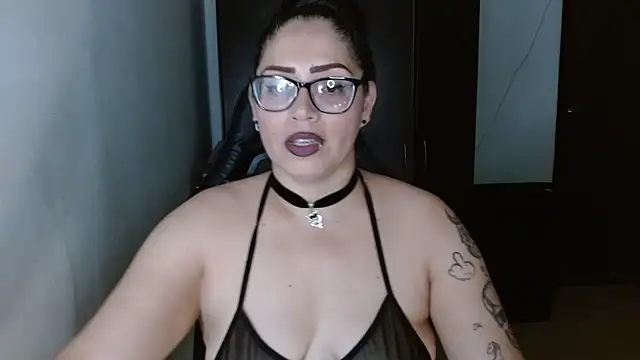 natashasmithe online show from May 2026 12:19:01 AM