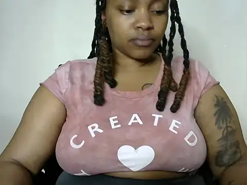 Snapshot of Brown_sexy chatting on January 2025 02:43:01 AM Brown sexy online show from January 2025 02:43:01 AM