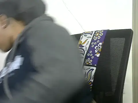 Snapshot of Brown_sexy chatting on February 2025 11:04:02 PM Brown sexy online show from February 2025 11:04:02 PM