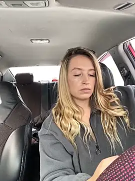 Snapshot of StasyWood chatting on February 2025 04:08:02 AM StasyWood online show from February 2025 04:08:02 AM