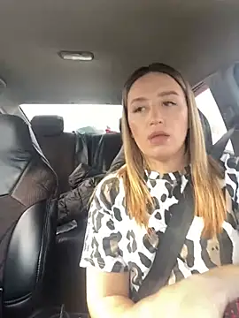 Snapshot of StasyWood chatting on March 2025 04:15:02 AM StasyWood online show from March 2025 04:15:02 AM