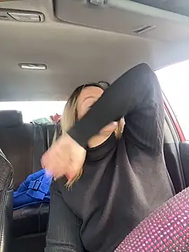 Snapshot of StasyWood chatting on March 2025 04:14:01 AM StasyWood online show from March 2025 04:14:01 AM