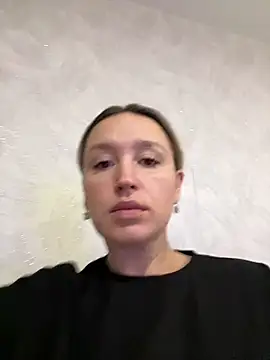 Snapshot of StasyWood chatting on November 2025 01:38:01 AM StasyWood online show from November 2025 01:38:01 AM