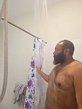 Bearhoney843 online show from August 2026 11:06:02 PM