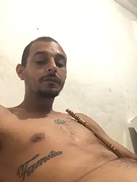 Snapshot of Pauzuudo01 chatting on February 2025 03:37:01 AM Pauzuudo01 online show from February 2025 03:37:01 AM