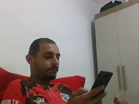 Snapshot of Pauzuudo01 chatting on October 2025 11:32:02 PM Pauzuudo01 online show from October 2025 11:32:02 PM