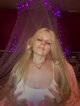 Angeldevilus online show from July 2026 11:53:02 PM