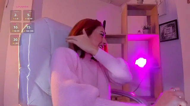 Snapshot of Tiarha chatting on January 2025 07:52:02 AM Tiarha online show from January 2025 07:52:02 AM