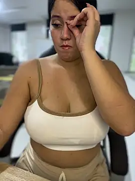 Snapshot of Natalia_Cleark09 chatting on March 2025 04:10:01 PM Natalia Cleark09 online show from March 2025 04:10:01 PM