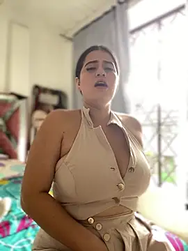 Natalia Cleark09 online show from December 2025 04:58:02 PM