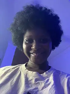 Snapshot of t-Booty_risky_ chatting on December 2024 01:05:01 AM t-Booty risky online show from December 2024 01:05:01 AM