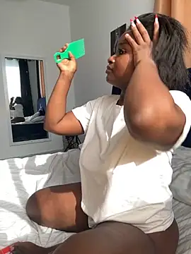 Snapshot of t-Booty_risky_ chatting on September 2025 12:59:02 PM t-Booty risky online show from September 2025 12:59:02 PM