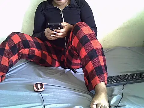 Crystal  Gee online show from July 2026 08:42:02 AM