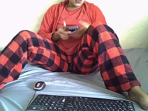 Crystal  Gee online show from July 2026 09:13:01 AM