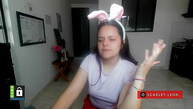 Scarletleon77 online show from March 2026 08:36:02 PM