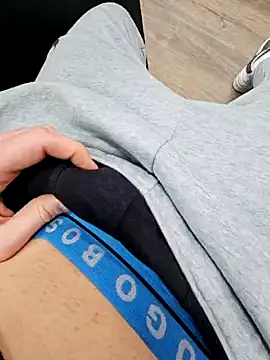 Snapshot of thesmiledoc chatting on March 2025 02:03:01 PM thesmiledoc online show from March 2025 02:03:01 PM