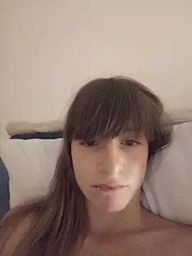 Cristina02 online show from June 2026 11:28:01 PM
