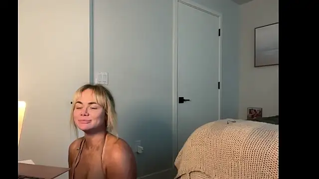ElenaErickson online show from June 2026 02:20:01 AM