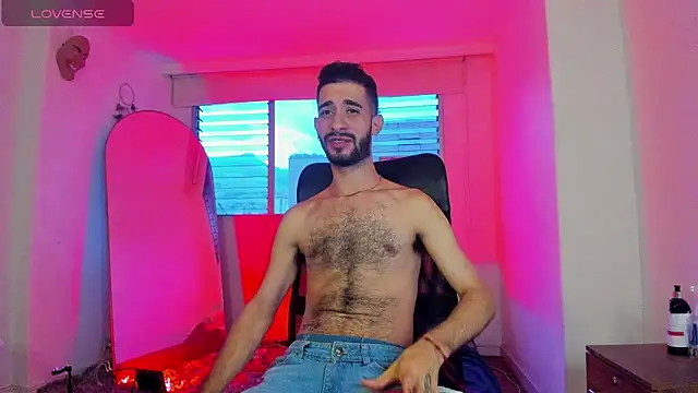 Snapshot of Your__hero1 chatting on September 2025 11:01:01 AM Your hero1 online show from September 2025 11:01:01 AM