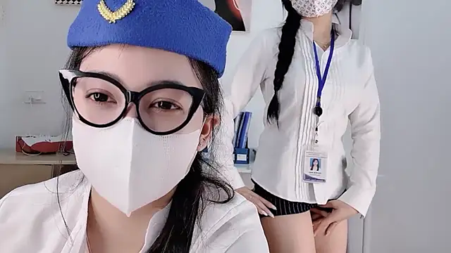 Mono-Stewardesss online show from February 2026 03:49:02 PM