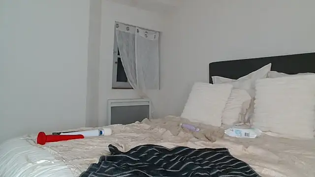 Snapshot of Pinpussyflower chatting on February 2025 06:28:01 PM Pinpussyflower online show from February 2025 06:28:01 PM