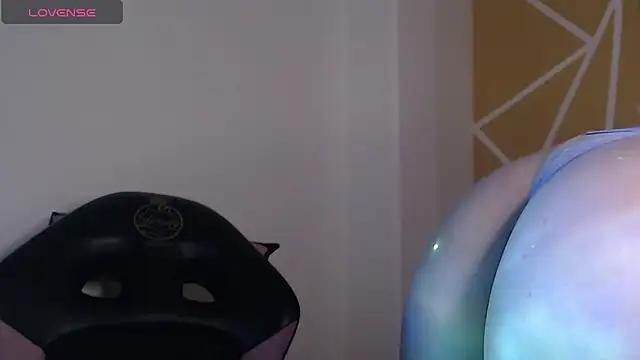 Ey im simone online show from September 2025 01:16:02 PM