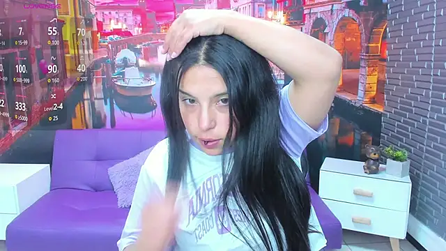 Snapshot of Small_naughty_ chatting on November 2025 02:16:01 PM Small naughty online show from November 2025 02:16:01 PM