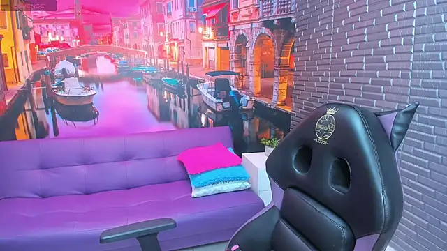 Snapshot of Small_naughty_ chatting on February 2026 01:37:02 PM Small naughty online show from February 2026 01:37:02 PM