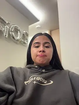 KattyPortman online show from April 2026 02:31:01 AM