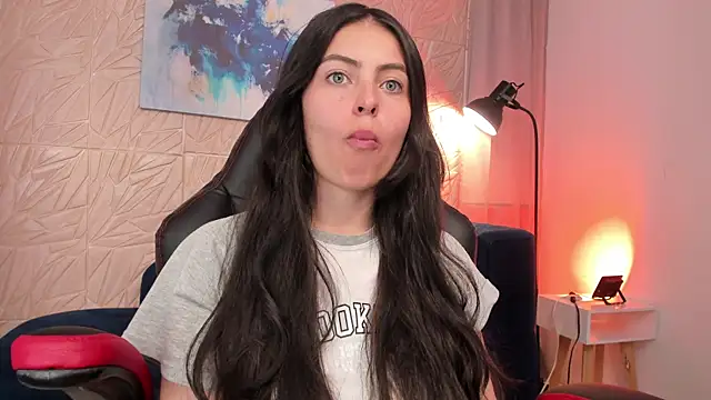 Snapshot of magic_fernanda chatting on December 2024 09:58:01 PM magic fernanda online show from December 2024 09:58:01 PM