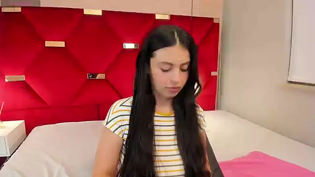 Snapshot of magic_fernanda chatting on February 2025 08:58:01 PM magic fernanda online show from February 2025 08:58:01 PM