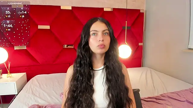 Snapshot of magic_fernanda chatting on February 2025 09:20:02 PM magic fernanda online show from February 2025 09:20:02 PM