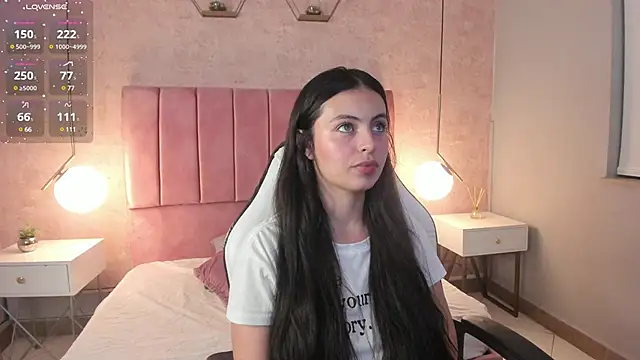 Snapshot of magic_fernanda chatting on February 2025 09:57:01 PM magic fernanda online show from February 2025 09:57:01 PM