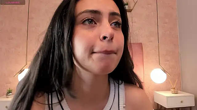 Snapshot of magic_fernanda chatting on March 2025 08:16:02 PM magic fernanda online show from March 2025 08:16:02 PM