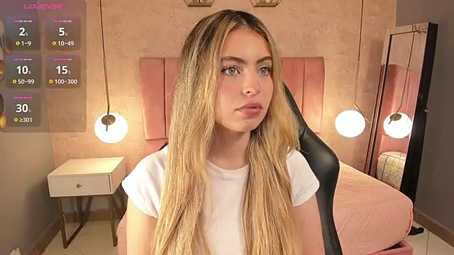 Snapshot of magic_fernanda chatting on September 2025 09:58:02 PM magic fernanda online show from September 2025 09:58:02 PM