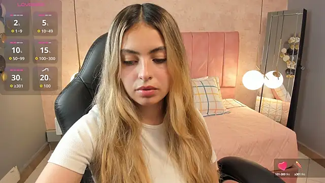 Snapshot of magic_fernanda chatting on October 2025 10:08:02 PM magic fernanda online show from October 2025 10:08:02 PM